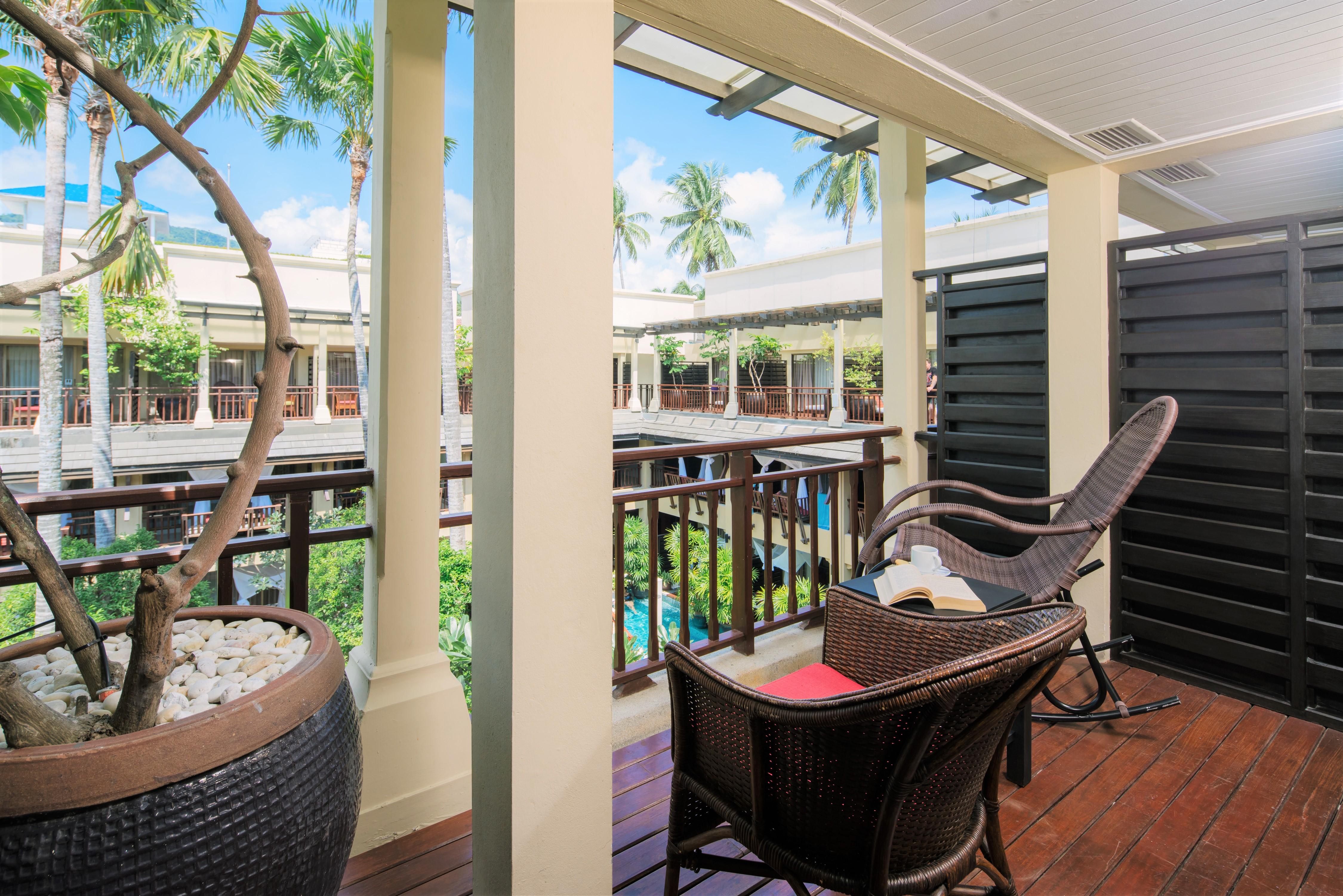 Burasari Phuket Resort & Spa Екстер'єр фото