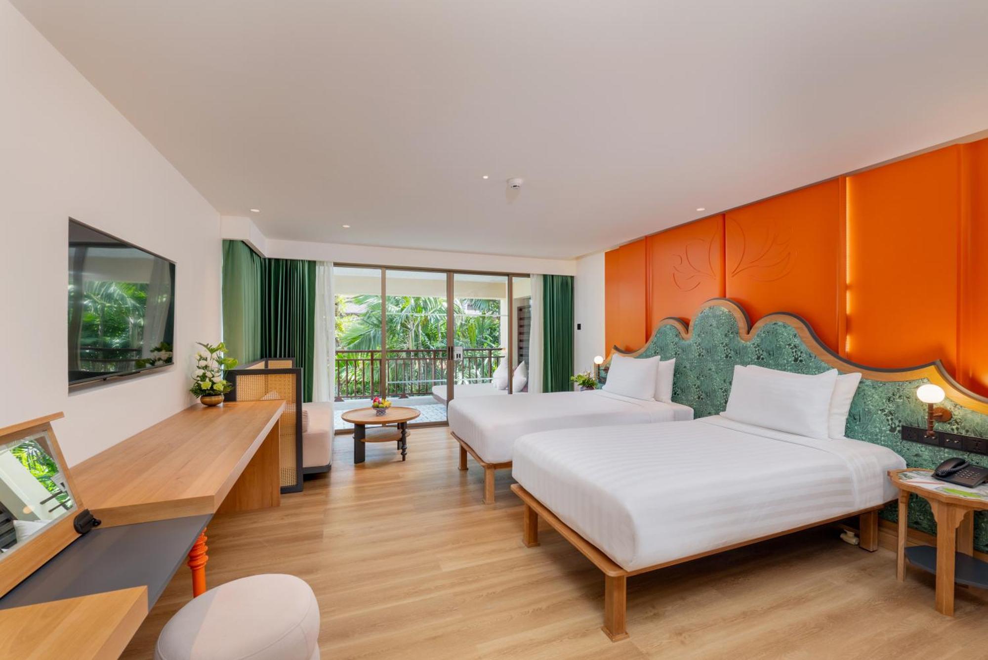Burasari Phuket Resort & Spa Екстер'єр фото