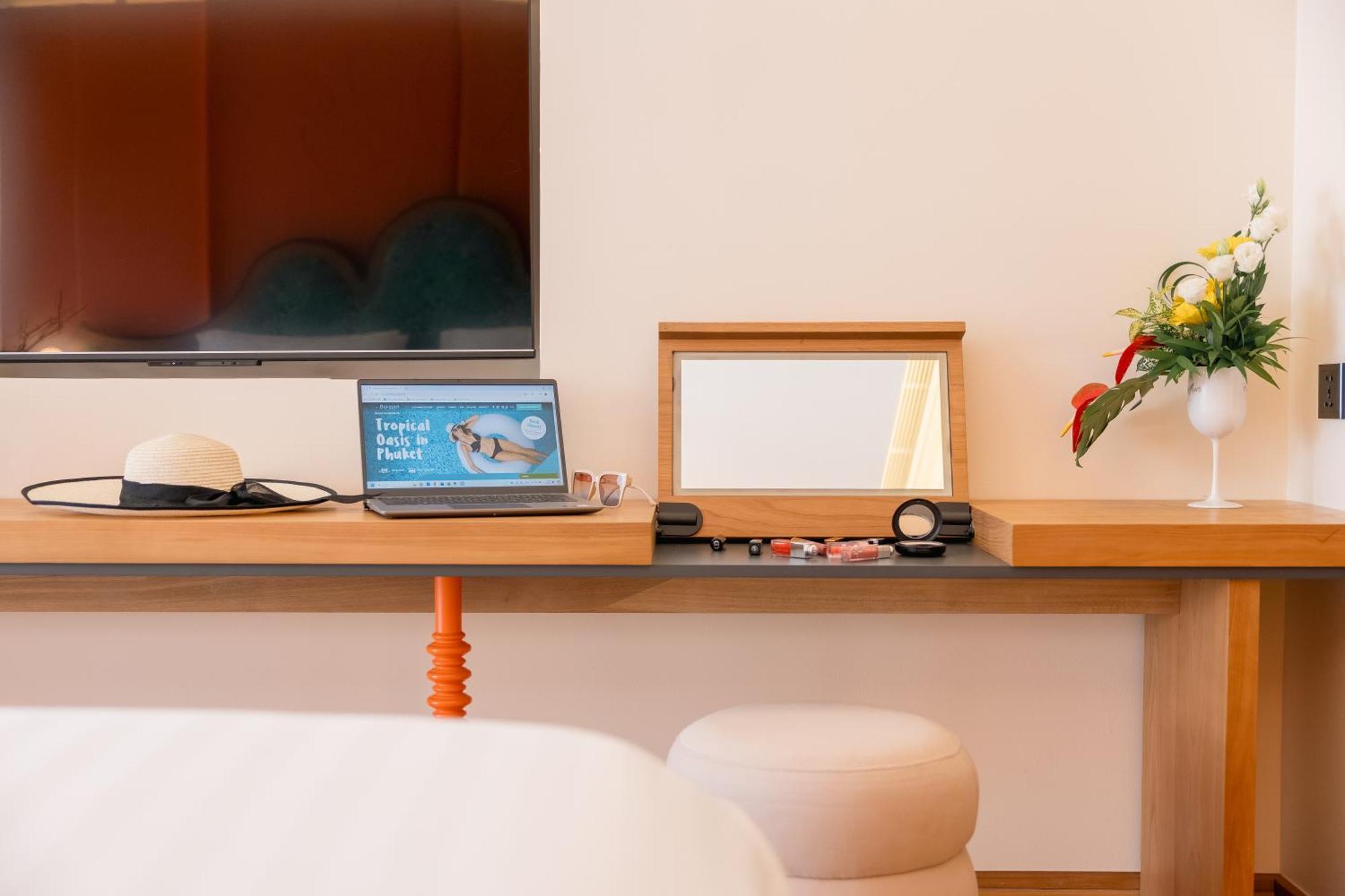 Burasari Phuket Resort & Spa Екстер'єр фото