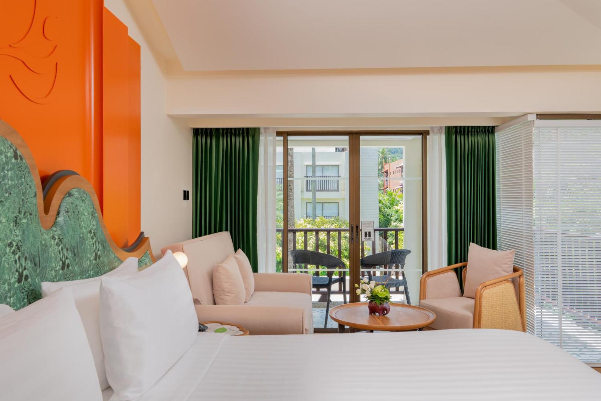 Burasari Phuket Resort & Spa Екстер'єр фото